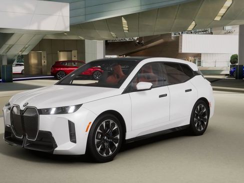 Used 2026 BMW iX xDrive60 w/ M Sport Package image 30