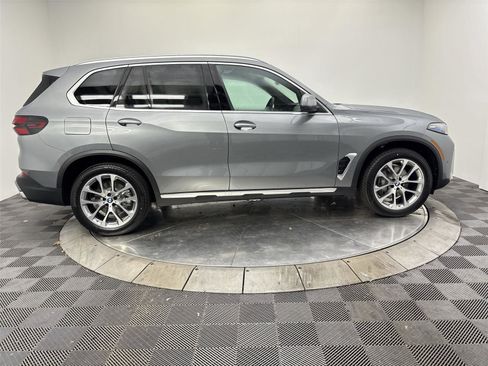 New 2026 BMW X5 xDrive40i image 17