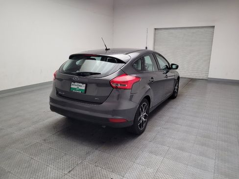 Used 2018 Ford Focus SEL FWD image 9