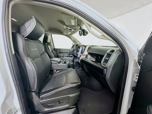 Used 2024 RAM 2500 Laramie image 30