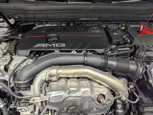 New 2025 Mercedes-Benz GLB 35 AMG 4MATIC image 15