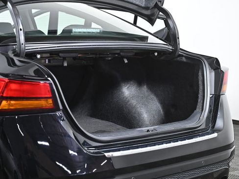 Certified 2023 Nissan Altima 2.5 SR image 33