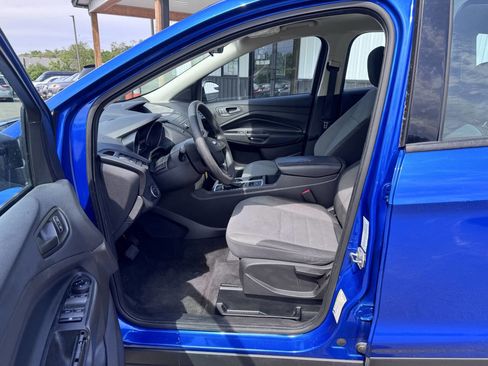 Used 2019 Ford Escape S FWD image 12