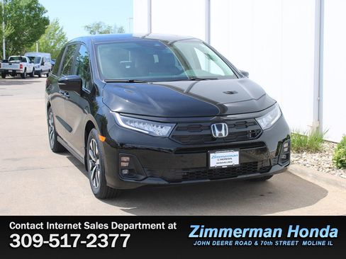 New 2026 Honda Odyssey EX-L image 3
