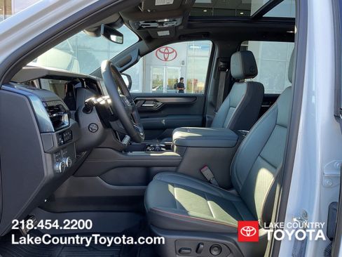 Used 2026 GMC Yukon AT4 w/ LPO, Floor Liner Package AWD/4WD image 28
