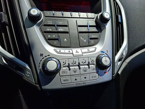 Used 2011 GMC Terrain SLE FWD image 16