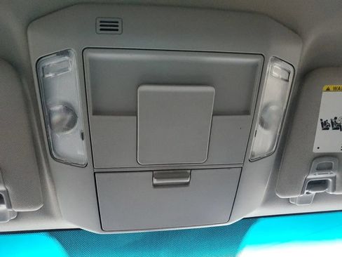 Used 2016 Toyota Tundra SR5 image 27