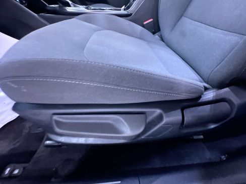 Used 2025 Kia K4 LXS image 13