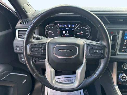 Used 2021 GMC Yukon Denali w/ Denali Ultimate Package image 15