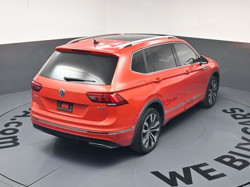 Used 2019 Volkswagen Tiguan SEL Premium R-Line image 34