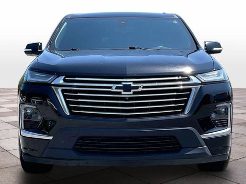 Used 2022 Chevrolet Traverse Premier w/ LPO, Floor Liner Package FWD image 3