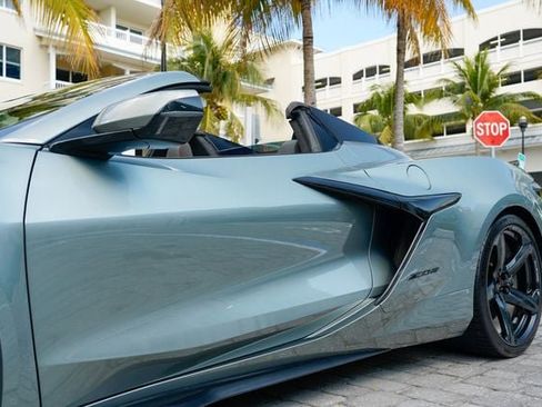 Used 2024 Chevrolet Corvette Z06 w/ Stealth Interior Trim Package image 11