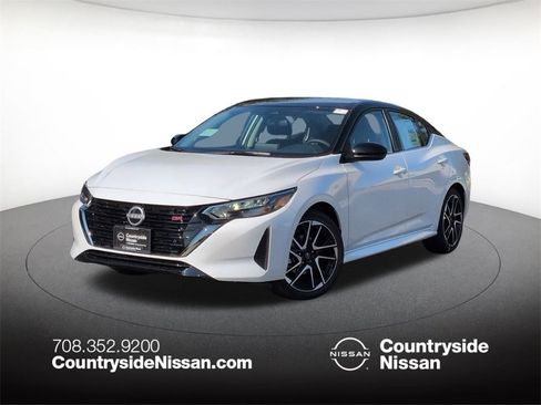 New 2025 Nissan Sentra SR image 1