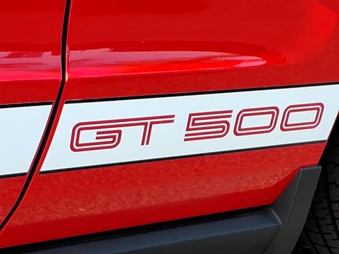 Used 2011 Ford Mustang Shelby GT500 w/ SVT Performance Pkg image 10