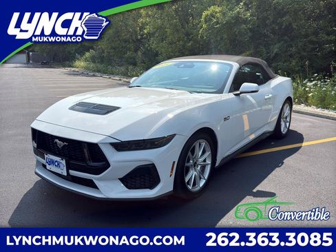 Used 2025 Ford Mustang GT Premium RWD image 1