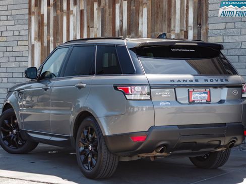 Used 2017 Land Rover Range Rover Sport HSE AWD/4WD image 4