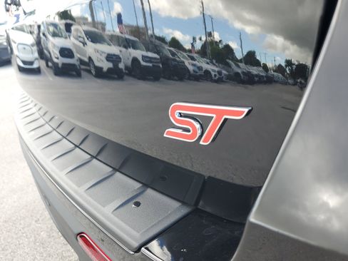 New 2026 Ford Explorer ST RWD image 8