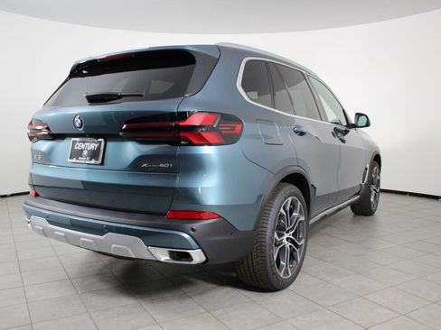 New 2026 BMW X5 xDrive40i w/ Climate Comfort Package image 9