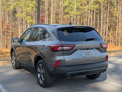 New 2026 Ford Escape ST-Line w/ Tech Pack #1 image 5