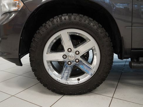 Used 2014 RAM 1500 Express image 15