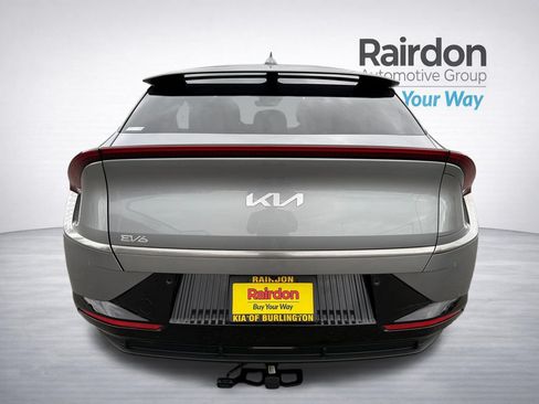 Certified 2022 Kia EV6 Wind w/ Wind Technology Package AWD/4WD image 6