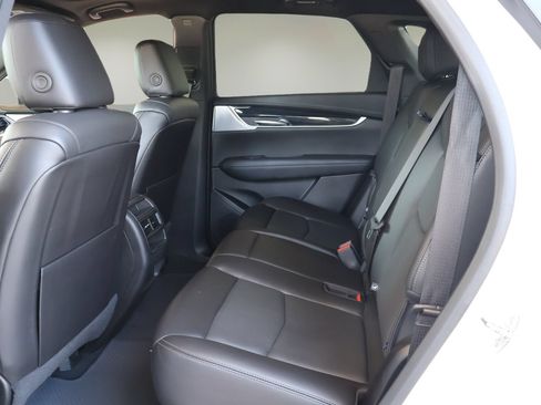 Used 2024 Cadillac XT5 Premium Luxury FWD image 12