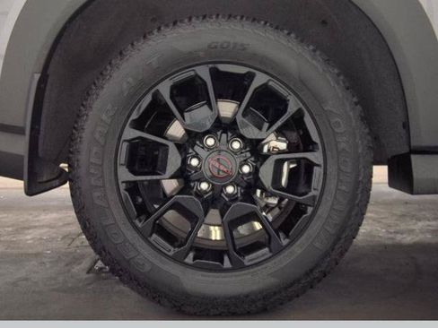 Certified 2025 Nissan Armada PRO-4X AWD/4WD image 23