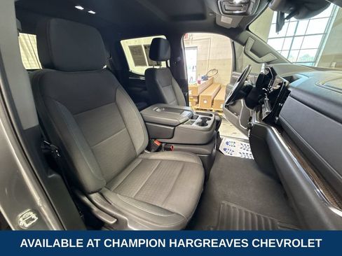 Used 2023 Chevrolet Silverado 1500 LT AWD/4WD image 36