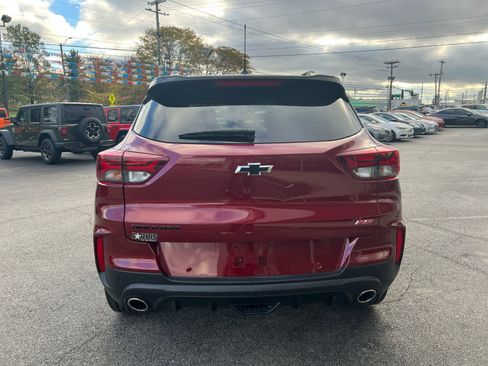 Used 2023 Chevrolet TrailBlazer RS w/ Sun and Liftgate Package image 7