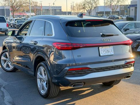 Used 2025 Audi Q5 Premium Plus w/ Premium Plus image 9