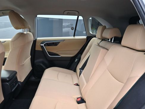 Certified 2024 Toyota RAV4 LE AWD/4WD image 20