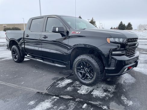 Used 2021 Chevrolet Silverado 1500 LT Trail Boss w/ Convenience Package II image 7