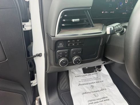 Used 2025 Chevrolet Tahoe LT AWD/4WD image 31