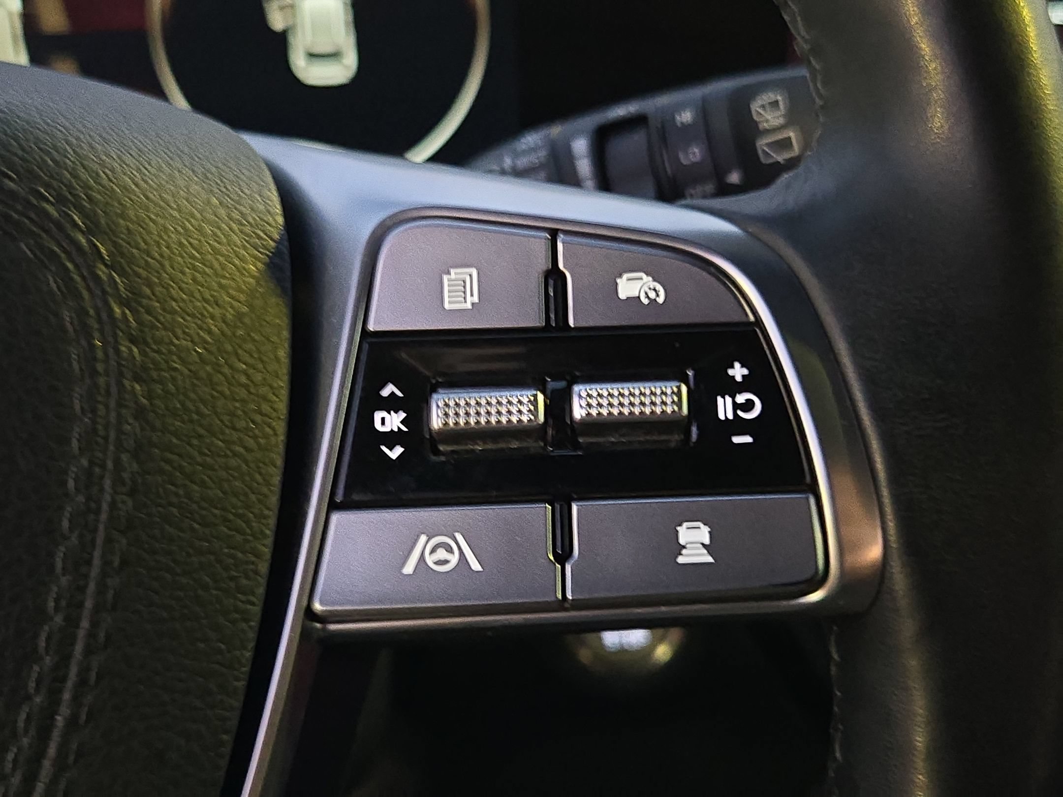 Used 2024 Kia Telluride SX AWD/4WD image 27