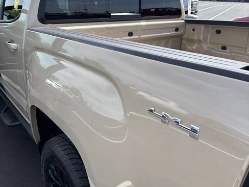 Used 2022 GMC Canyon Elevation w/ Trailering Package AWD/4WD image 14