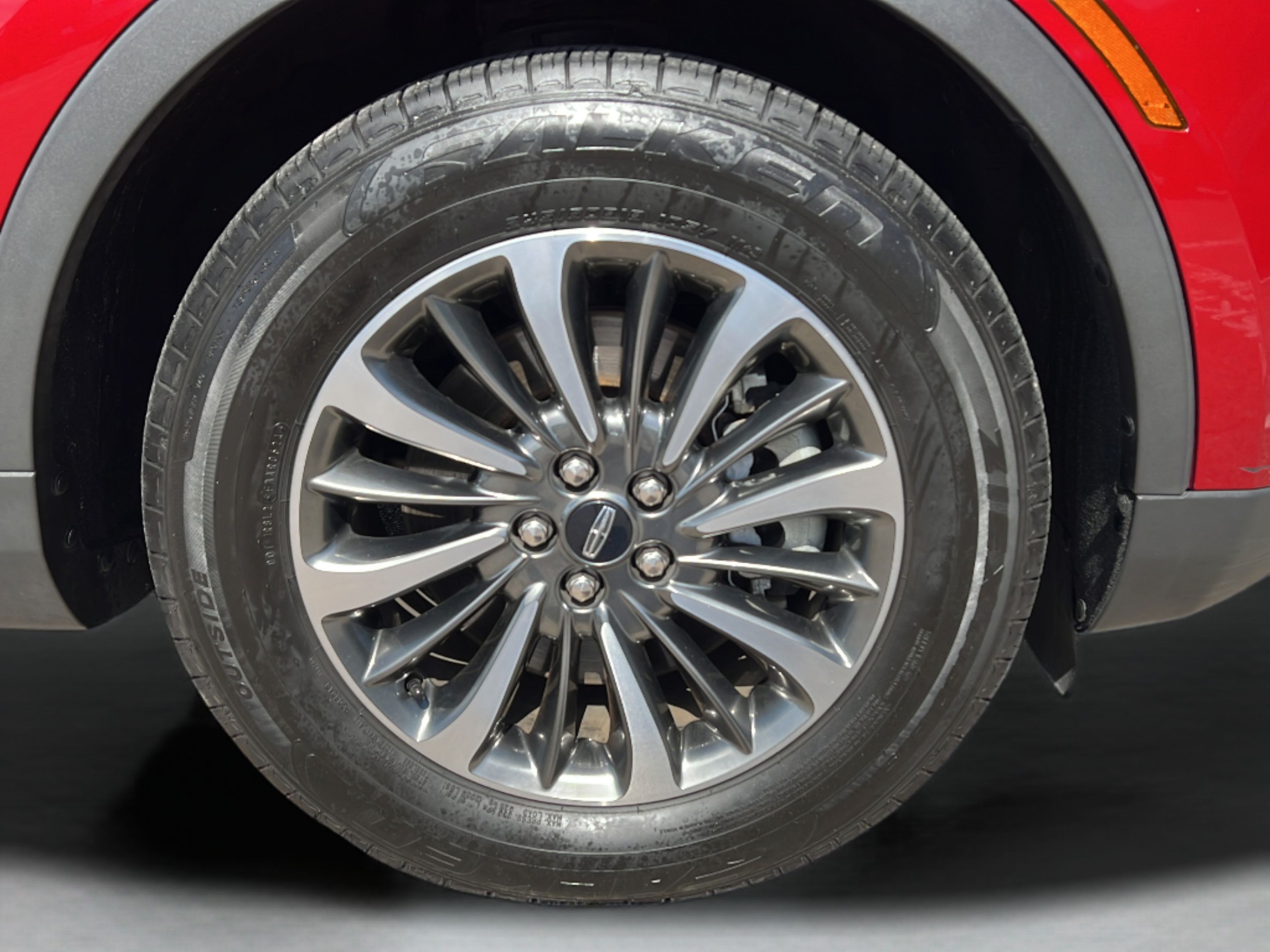 Used 2020 Lincoln Nautilus FWD w/ Equipment Group 101A image 34