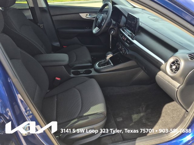Certified 2024 Kia Forte LXS FWD image 8
