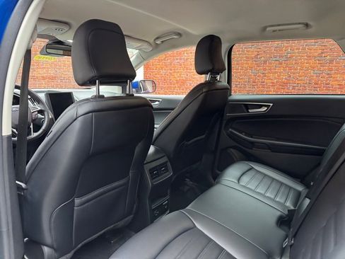 Used 2022 Ford Edge SEL w/ Convenience Package image 24