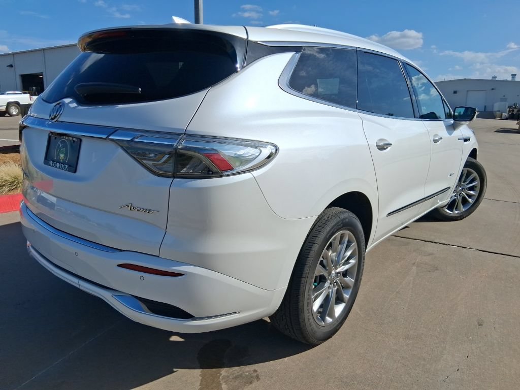 Used 2024 Buick Enclave Avenir w/ Trailering Package, 5000 lbs. FWD image 5