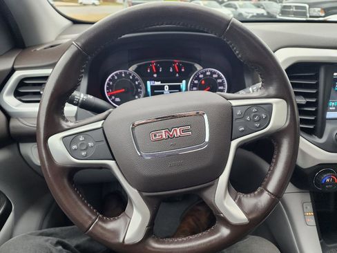 Used 2019 GMC Acadia SLT image 23