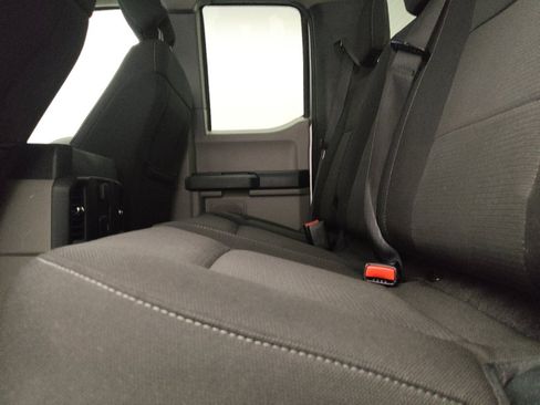 Used 2017 Ford F150 XL w/ Equipment Group 101A Mid AWD/4WD image 18