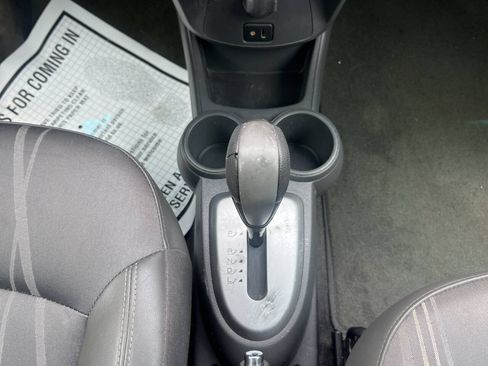 Used 2014 Chevrolet Spark LT FWD image 16