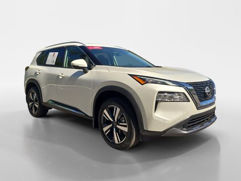 Certified 2023 Nissan Rogue SL w/ SL Premium Package AWD/4WD image 8