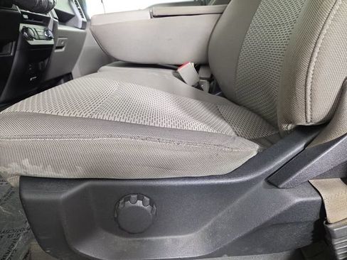 Used 2018 Ford F150 XLT RWD image 29