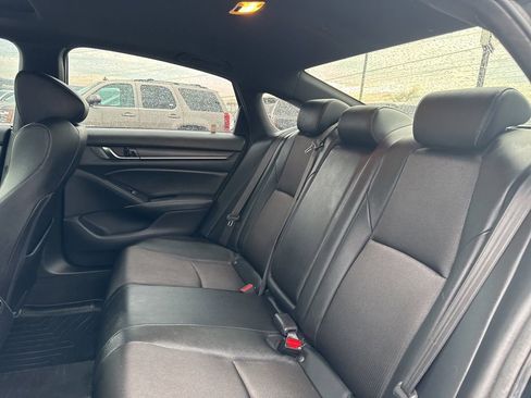 Used 2019 Honda Accord Sport image 28