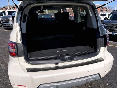 Used 2017 Nissan Armada Platinum image 27
