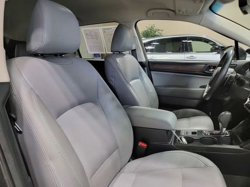 Used 2019 Subaru Outback 2.5i Limited w/ Popular Package #2 AWD/4WD image 15