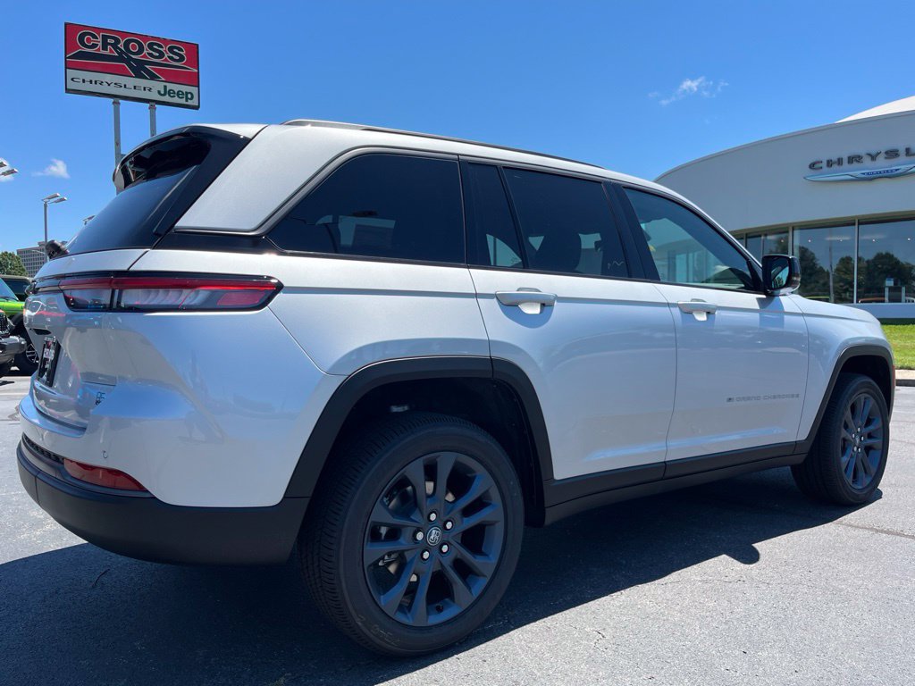 New 2026 Jeep Grand Cherokee Limited AWD/4WD image 37