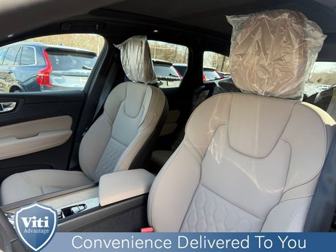 New 2026 Volvo XC60 B5 Core w/ Protection Package Premier AWD/4WD image 13