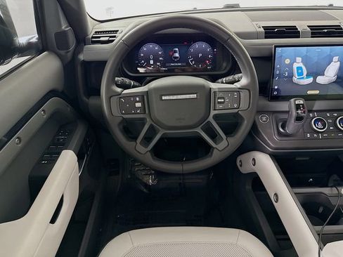 Certified 2025 Land Rover Defender 110 X-Dynamic SE image 25
